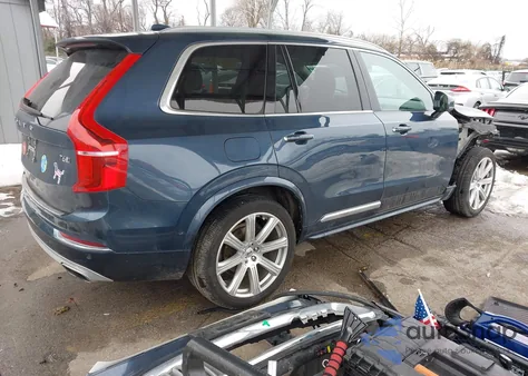 2018 Volvo Xc90 T6 Inscription z USA, uszkodzony, nr VIN YV4A22PL9J1380474